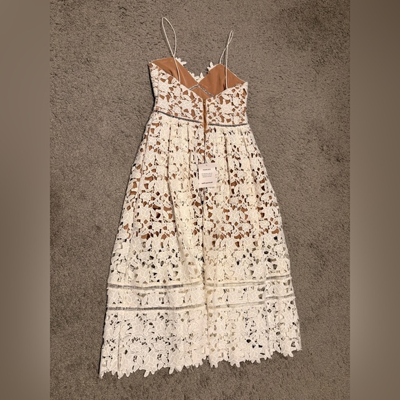 Self Portrait New Azaelea Guipure Lace Midi Dress Size 6 - Picture 16 of 16